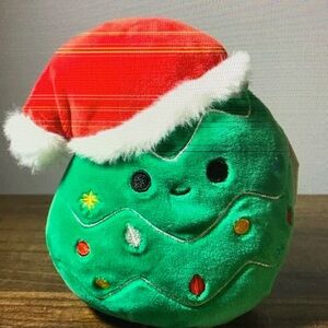 Squishmallow “Carol” . 5 inches tall